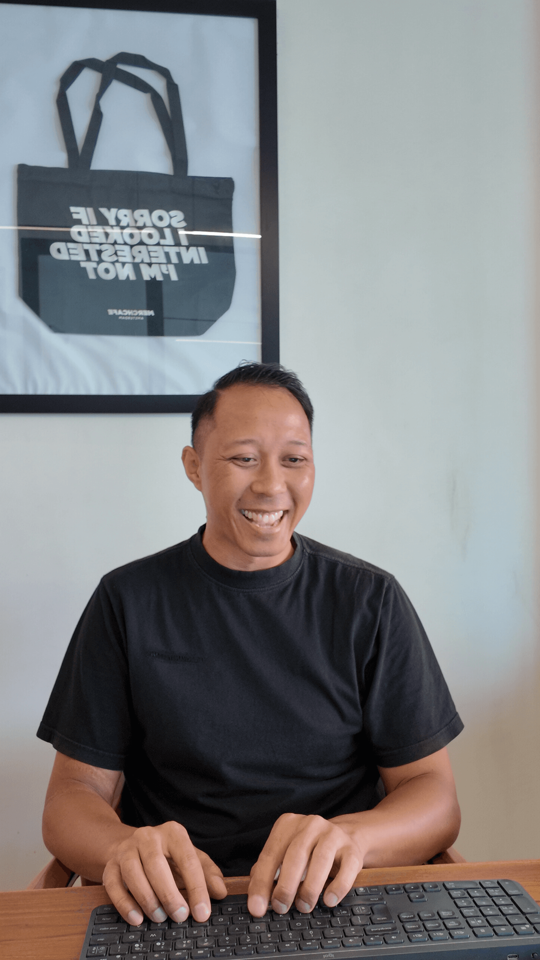 Ricardo Theijs working on automation systems and AI workflows